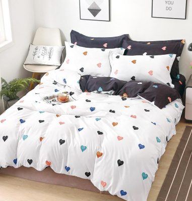 Комплект спално бельо от 4 части А0457