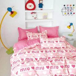 Комплект спално бельо от 6 части Б0556